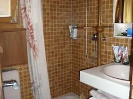 Abnaki- By Interhome