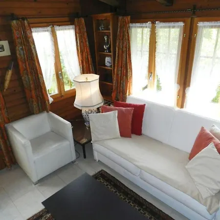 Abnaki- By Interhome * グスタード