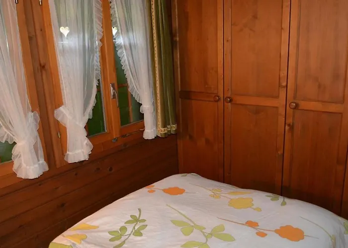 Abnaki- By Interhome Lejlighed Gstaad